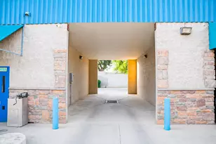 1220 Houston Ave, Visalia, CA 93291 - Photo 15