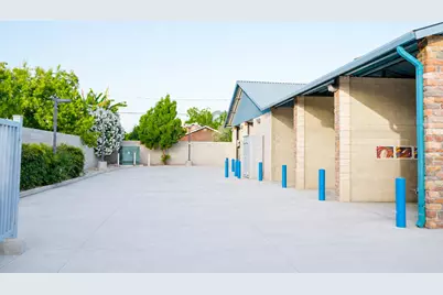 1220 Houston Avenue, Visalia, CA 93291 - Photo 11