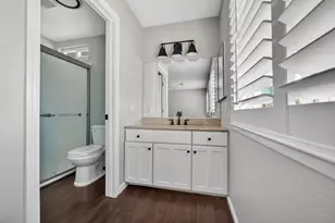 10036 Vanguard Dr, Sacramento, CA 95827 - Photo 29