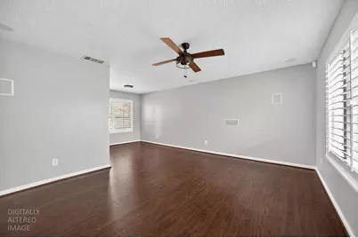 10036 Vanguard Drive, Sacramento, CA 95827 - Photo 5