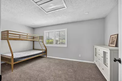 10036 Vanguard Drive, Sacramento, CA 95827 - Photo 33