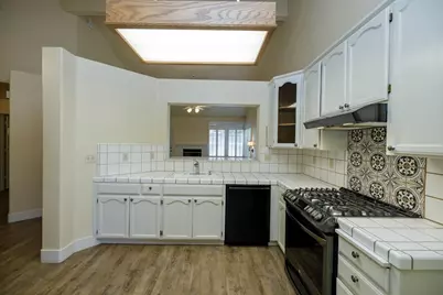 1108 Valencia Court, Modesto, CA 95350 - Photo 23