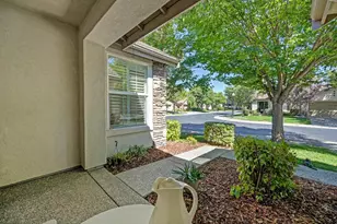 60 Montilla Cir, Sacramento, CA 95835 - Photo 7
