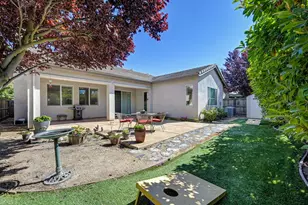60 Montilla Cir, Sacramento, CA 95835 - Photo 47