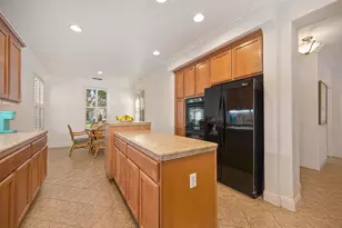 60 Montilla Cir, Sacramento, CA 95835 - Photo 23