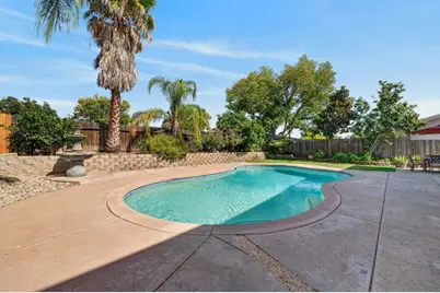 1110 Cottonwood Drive, Roseville, CA 95661 - Photo 73