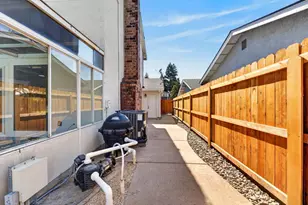 1110 Cottonwood Dr, Roseville, CA 95661 - Photo 75