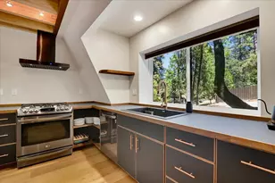 10584 N Bloomfield Rd, Nevada City, CA 95959 - Photo 17