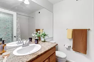 24 Adelphi Ct, Sacramento, CA 95825 - Photo 39