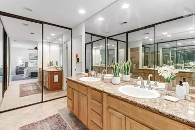 24 Adelphi Court, Sacramento, CA 95825 - Photo 5