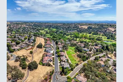2588 Clubhouse Drive, Rocklin, CA 95765 - Photo 91