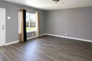 3737 32nd St, Sacramento, CA 95820 - Photo 5