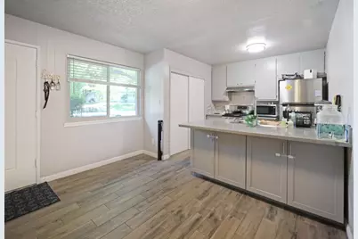 237 Breuner Drive #1, Roseville, CA 95678 - Photo 9