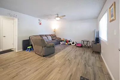 237 Breuner Drive #1, Roseville, CA 95678 - Photo 5