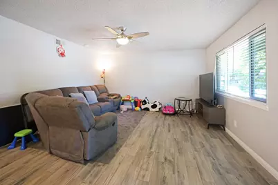 237 Breuner Drive #1, Roseville, CA 95678 - Photo 7