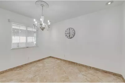8924 Sawtelle Way, Sacramento, CA 95826 - Photo 15