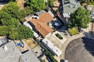6913 Speckle Way, Sacramento, CA 95842 - Photo 35