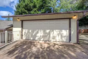 13894 Hemlock Dr, Penn Valley, CA 95946 - Photo 33