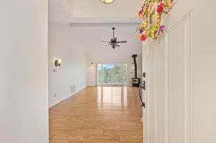 13894 Hemlock Dr, Penn Valley, CA 95946 - Photo 5