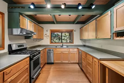 2430 Navajo Drive, Dorrington, CA 95223 - Photo 55