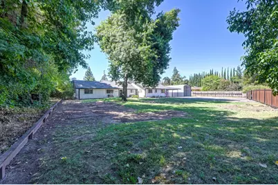 7806 Antelope Road, Citrus Heights, CA 95610 - Photo 13
