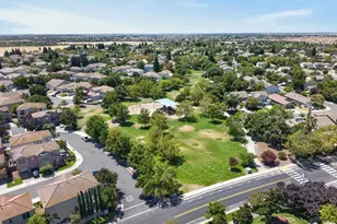 5350 Dunlay Dr, Sacramento, CA 95835 - Photo 51