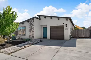 449 Stein Way, Waterford, CA 95386 - Photo 1