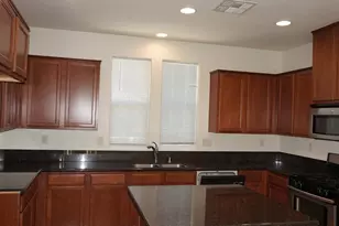 660 Wapello Cir, Sacramento, CA 95835 - Photo 11