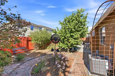 5309 Fox Trotter Way, Elk Grove, CA 95757 - Photo 35