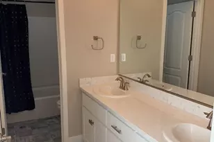 2668 N Blue Sedge St, Manteca, CA 95337 - Photo 31