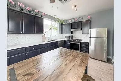 8953 Forked Creek Way, Elk Grove, CA 95758 - Photo 15