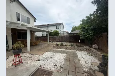 8953 Forked Creek Way, Elk Grove, CA 95758 - Photo 37