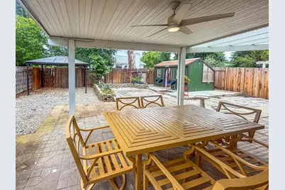 8953 Forked Creek Way, Elk Grove, CA 95758 - Photo 31