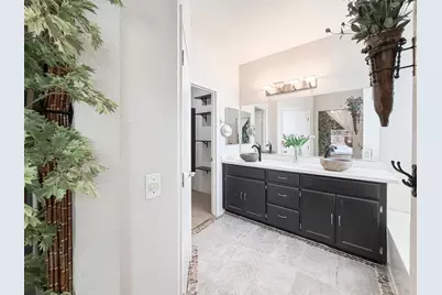 8953 Forked Creek Way, Elk Grove, CA 95758 - Photo 19