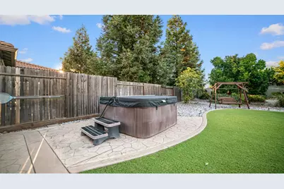 3931 Aplicella Court, Manteca, CA 95337 - Photo 45