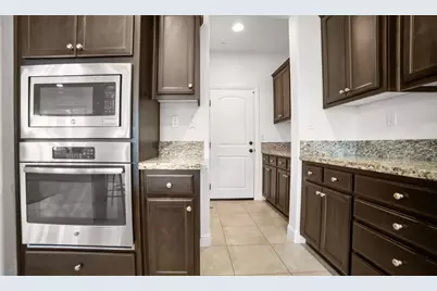 3931 Aplicella Court, Manteca, CA 95337 - Photo 17