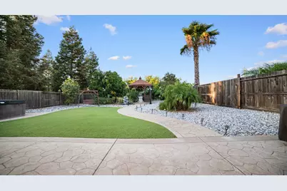 3931 Aplicella Court, Manteca, CA 95337 - Photo 23