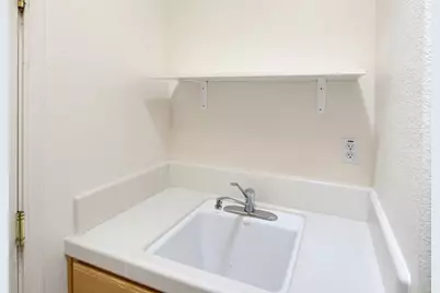 1882 Cliff Swallow Lane, Lincoln, CA 95648 - Photo 23
