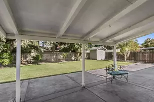 7523 Oak Creek Dr, Stockton, CA 95207 - Photo 5