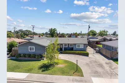 556 Del Rio Circle, Oakdale, CA 95361 - Photo 17
