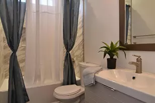 2728 37th St, Sacramento, CA 95817 - Photo 9