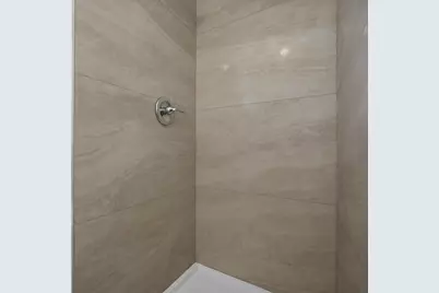 2121 Eastwood Court, Modesto, CA 95355 - Photo 19