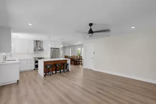 2121 Eastwood Ct, Modesto, CA 95355 - Photo 9