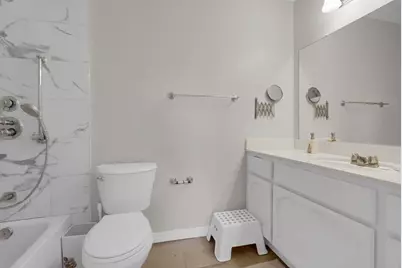 2121 Eastwood Court, Modesto, CA 95355 - Photo 15