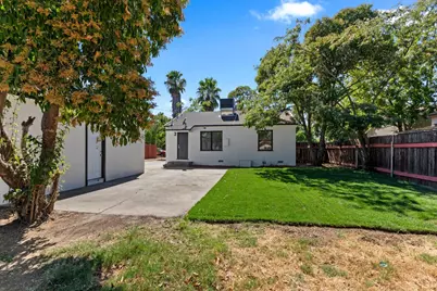 5837 Vista Avenue, Sacramento, CA 95824 - Photo 21