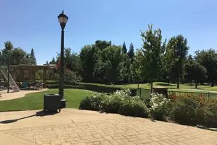 425 Regatta Ln, West Sacramento, CA 95605 - Photo 51