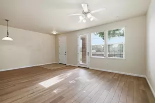 425 Regatta Ln, West Sacramento, CA 95605 - Photo 9