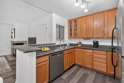 3715 Tallyho Drive #139, Sacramento, CA 95826 - Photo 9