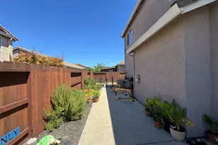 1859 Oakley Ct, Stockton, CA 95206 - Photo 11