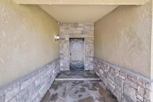 2175 Beechwood Ct, Hanford, CA 93230 - Photo 7